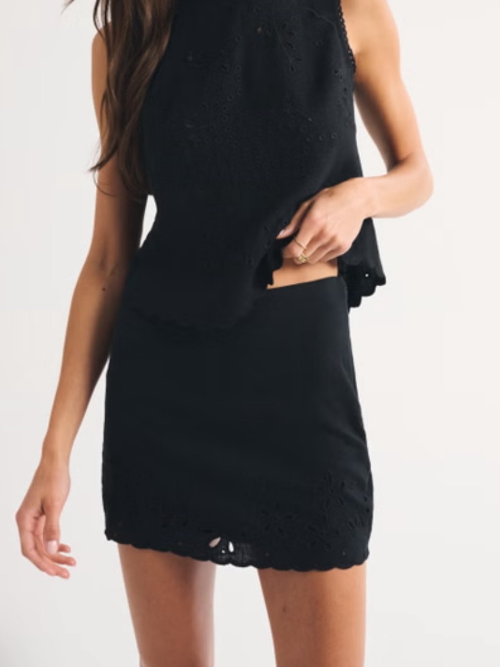 A&F Scarlett Linen-Blend Mini Skort, like new Size L